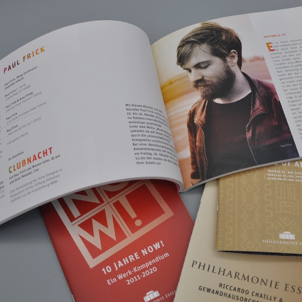 20 Jahre Jahresprogramme, weit über 2.000 Konzertprogrammhefte und zahlreiche Anzeigen, Plakate und Drucksachen – Ansicht 4