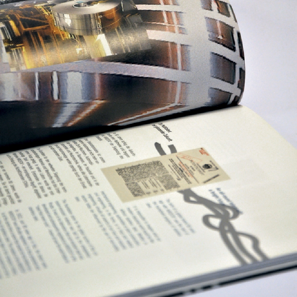 „Licht des Stahls“, Jubiläumsfestschrift kombiniert mit Kunstkatalog – Ansicht 2
